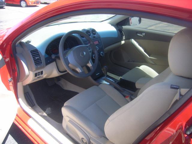 Nissan Altima 2012 photo 5