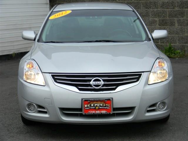 Nissan Altima 2012 photo 1