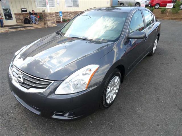 Nissan Altima Http//www.dealervideos.com/vehicle.aspxvin=2fmdk Sedan