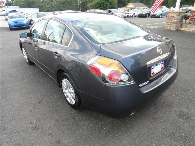 Nissan Altima 2012 photo 4