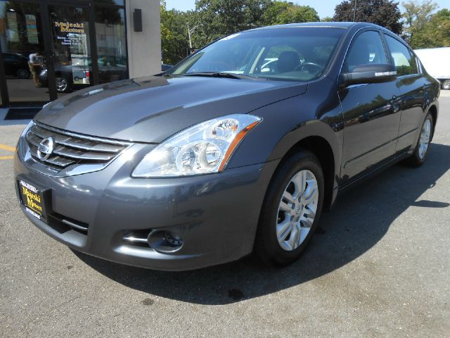 Nissan Altima 2012 photo 3