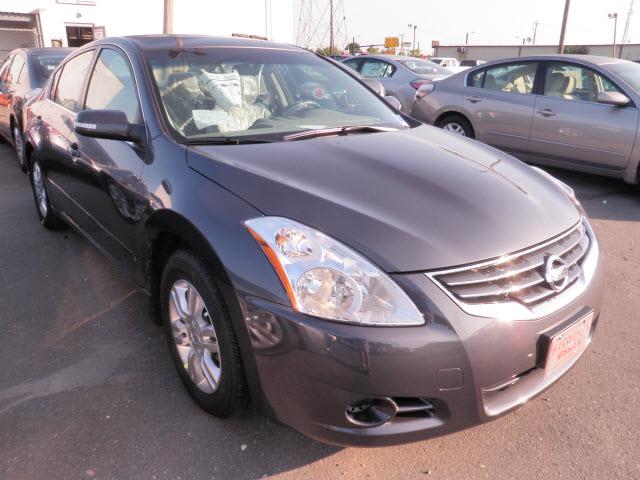 Nissan Altima 2012 photo 3