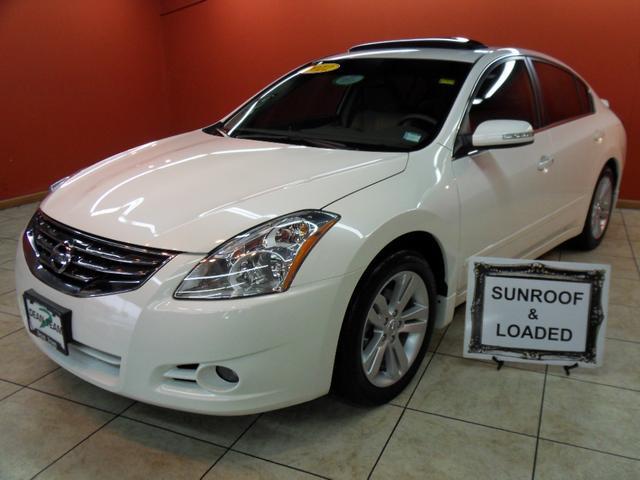 Nissan Altima 2012 photo 3