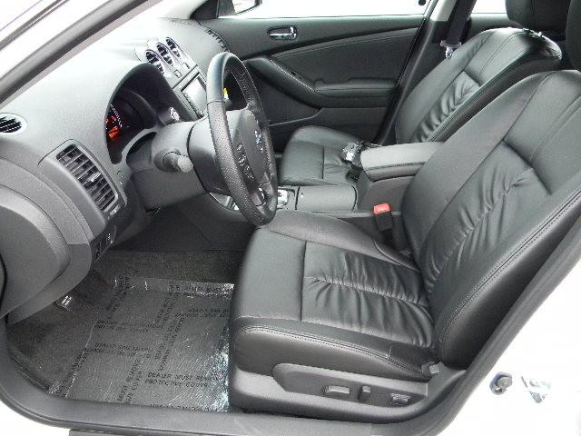 Nissan Altima 2012 photo 3