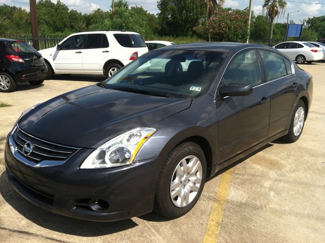 Nissan Altima 2012 photo 4