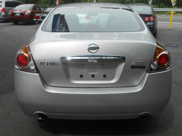 Nissan Altima 2012 photo 11