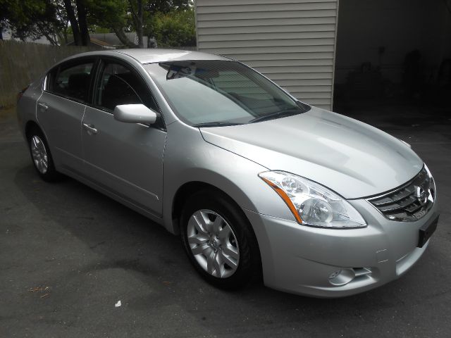 Nissan Altima 2012 photo 18