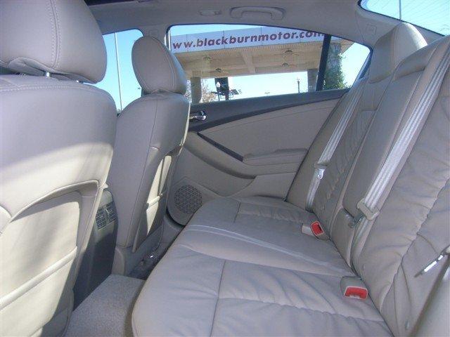 Nissan Altima 2012 photo 4