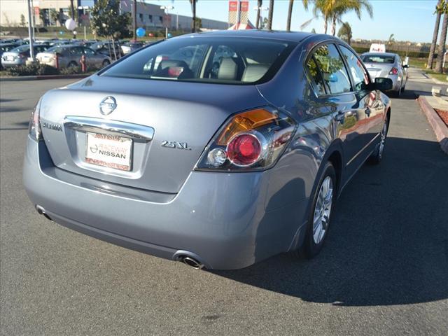 Nissan Altima 2012 photo 5