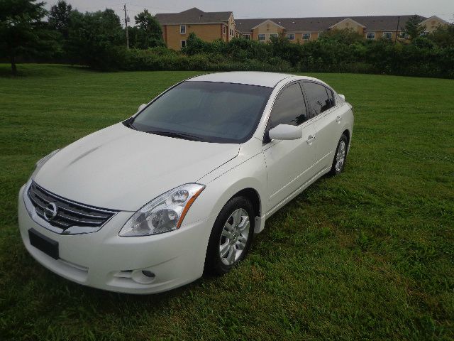 Nissan Altima 2012 photo 3