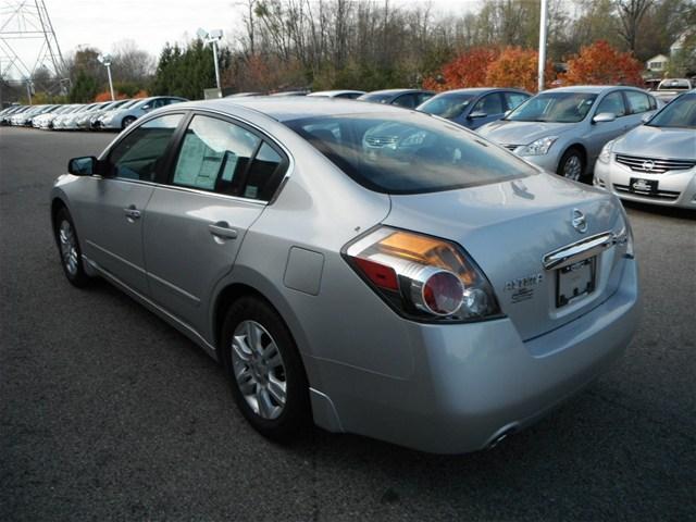 Nissan Altima 2012 photo 4