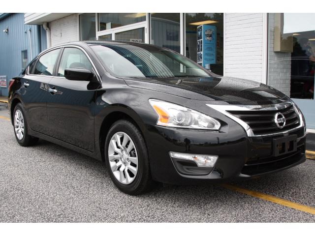 Nissan Altima 2013 photo 1