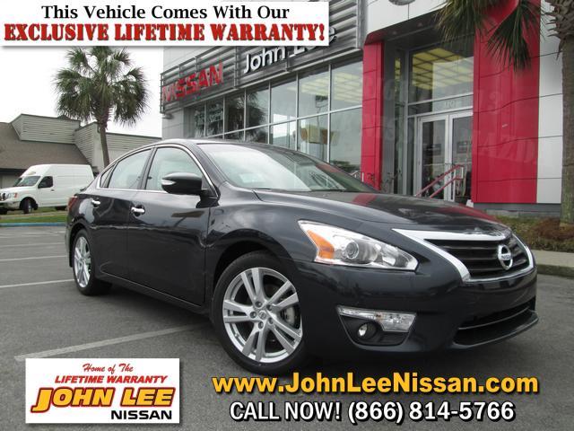 Nissan Altima 2013 photo 1