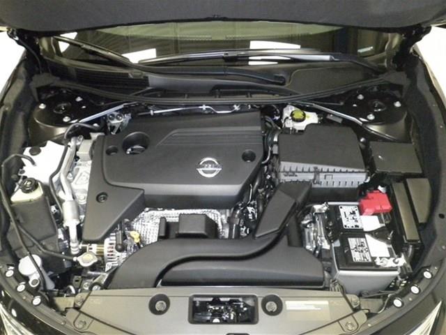 Nissan Altima 2013 photo 22