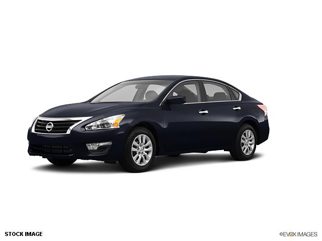 Nissan Altima 2013 photo 3