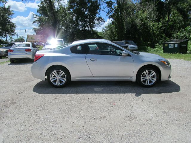 Nissan Altima C/k1500 2WD Extended Cab Coupe