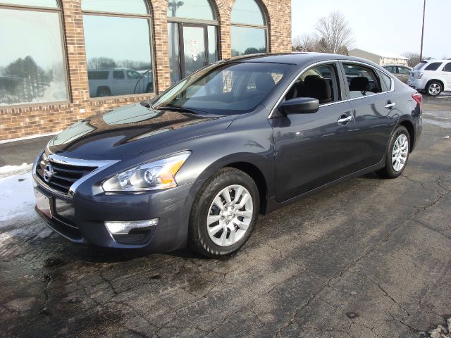 Nissan Altima 2013 photo 4