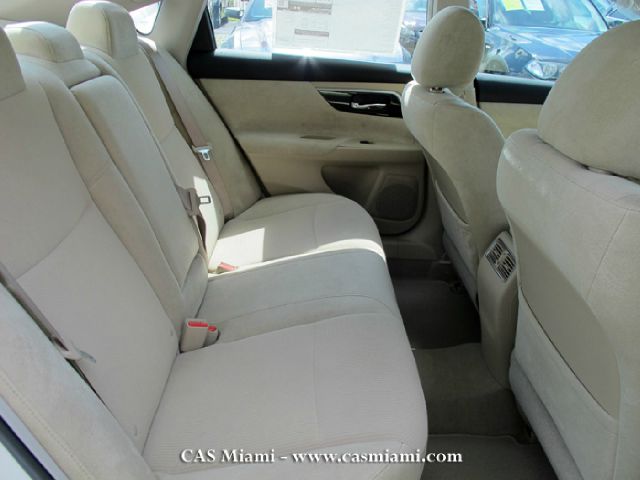 Nissan Altima 2013 photo 7