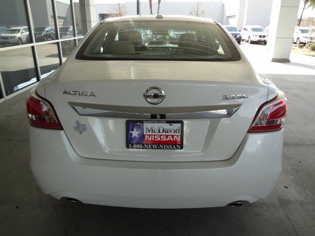 Nissan Altima 2013 photo 1