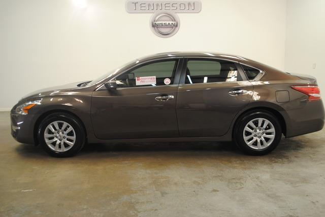 Nissan Altima 2013 photo 28