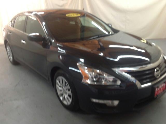 Nissan Altima 2013 photo 4