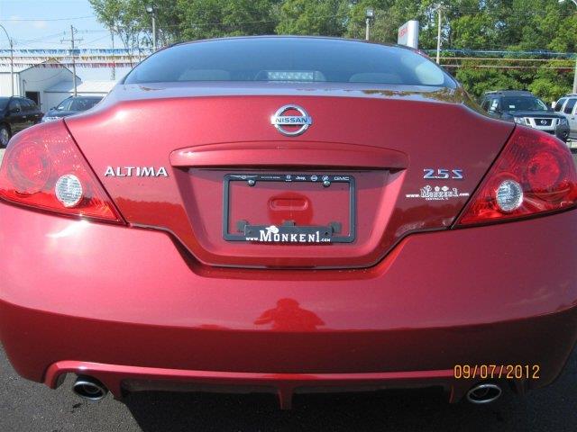 Nissan Altima 2013 photo 4