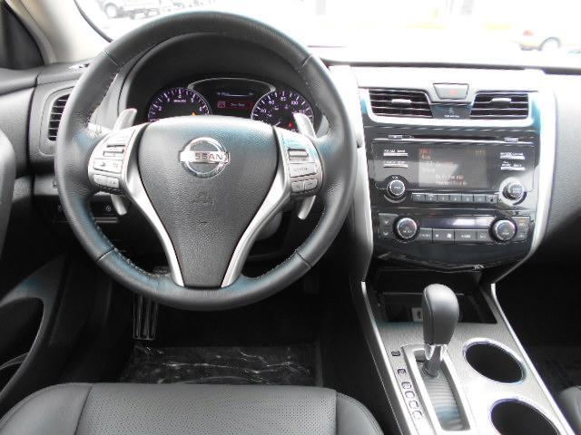 Nissan Altima 2013 photo 9