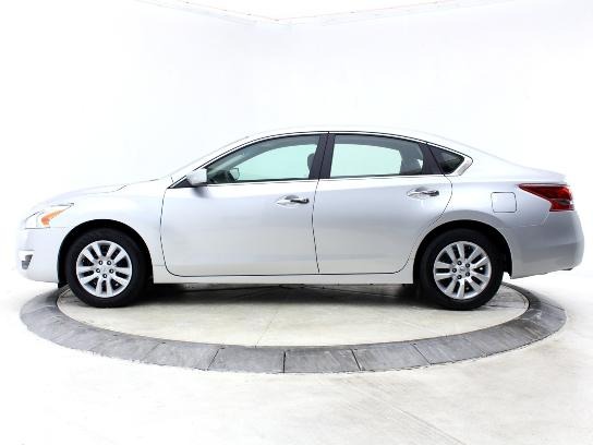 Nissan Altima 2013 photo 1