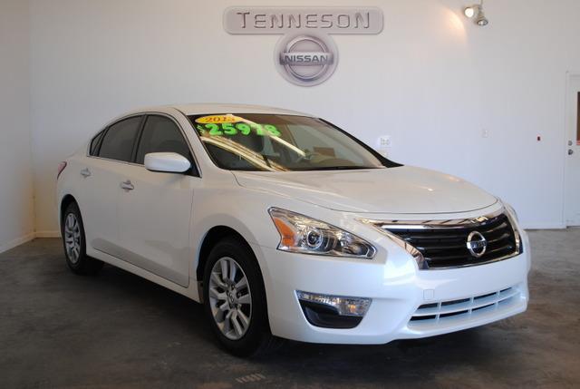 Nissan Altima 2013 photo 1