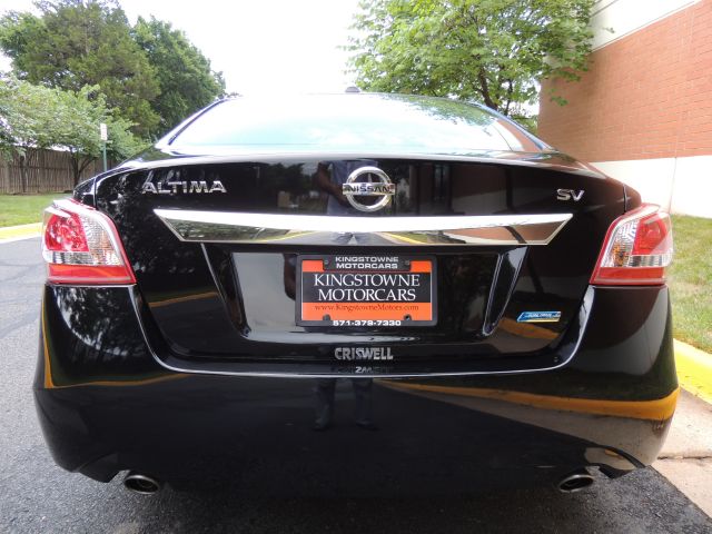 Nissan Altima 2013 photo 2