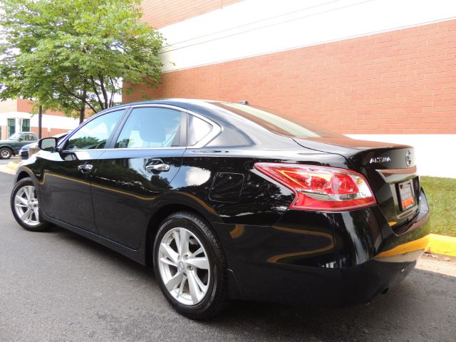 Nissan Altima 2013 photo 3