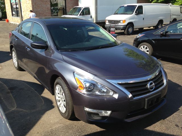 Nissan Altima 2013 photo 3