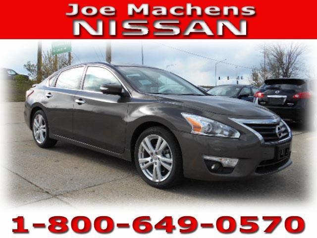 Nissan Altima 2013 photo 14