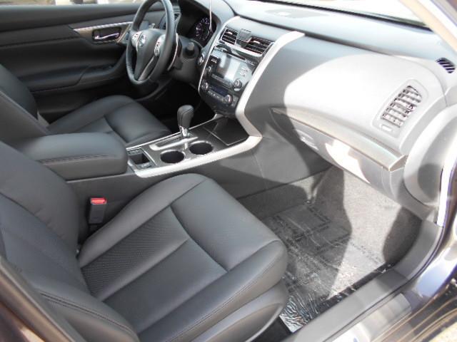 Nissan Altima 2013 photo 3