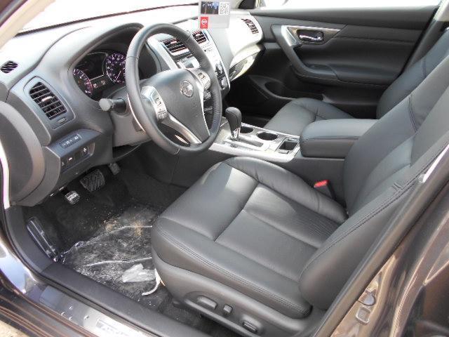 Nissan Altima 2013 photo 7