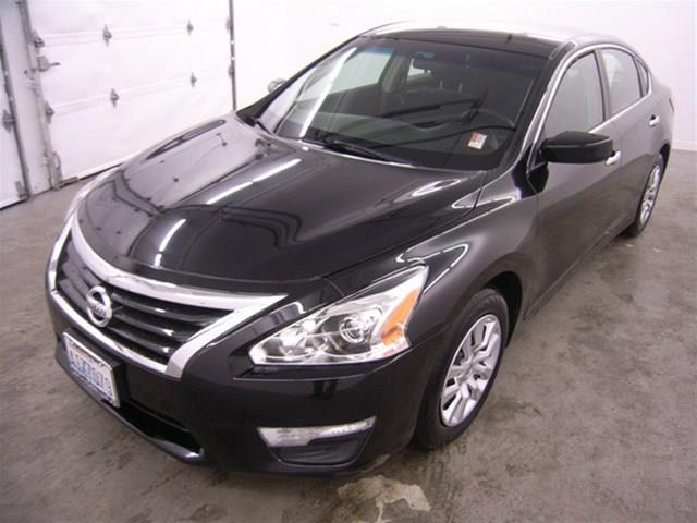 Nissan Altima 2013 photo 5