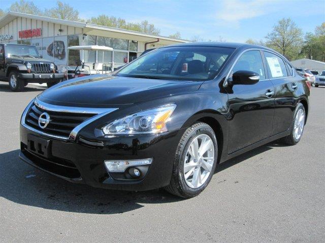 Nissan Altima 2013 photo 4