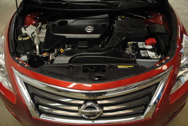 Nissan Altima 2013 photo 5