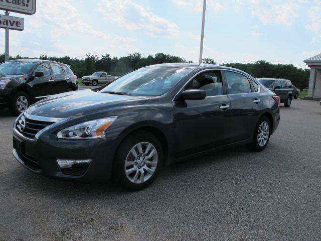 Nissan Altima 2013 photo 1