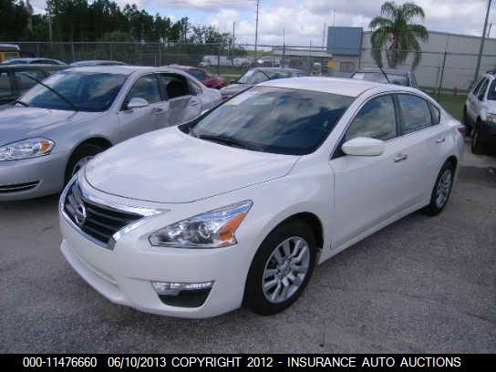 Nissan Altima 2013 photo 1