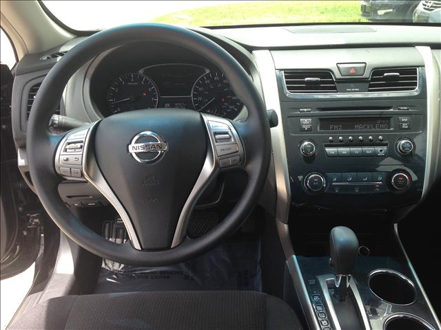 Nissan Altima 2013 photo 7