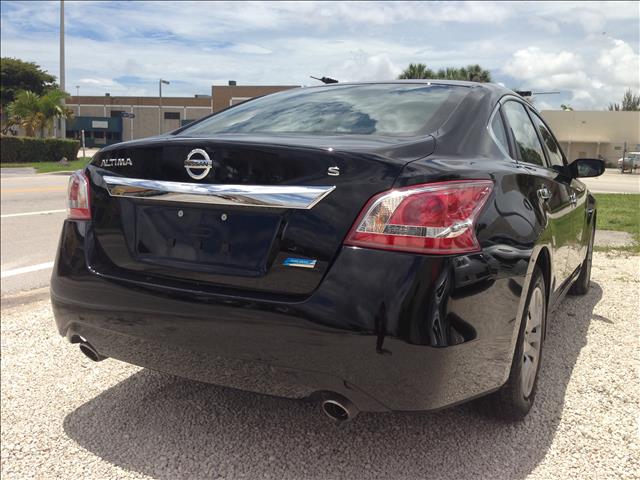 Nissan Altima 2013 photo 8