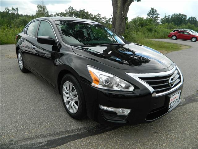 Nissan Altima 2013 photo 4