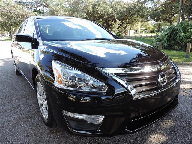 Nissan Altima 2013 photo 3