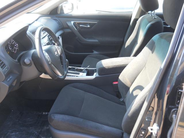 Nissan Altima 2013 photo 14