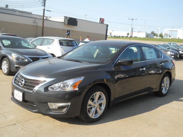 Nissan Altima 2013 photo 19