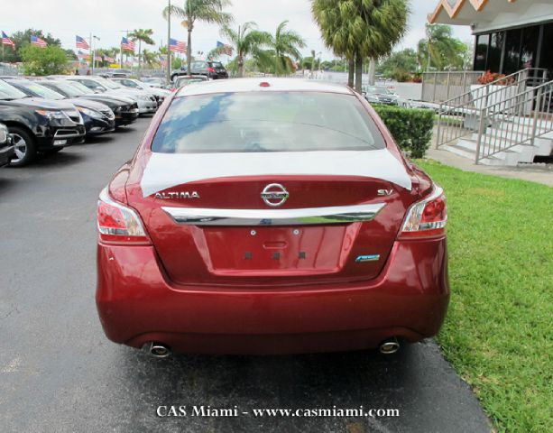 Nissan Altima 2013 photo 8