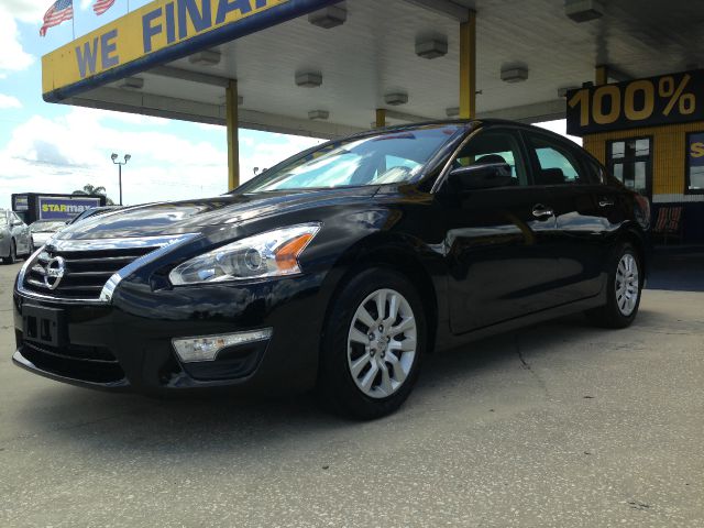 Nissan Altima 2013 photo 4