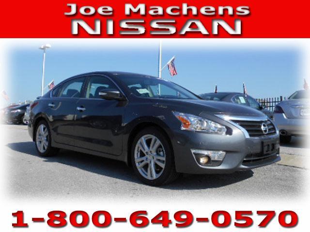 Nissan Altima 2013 photo 10