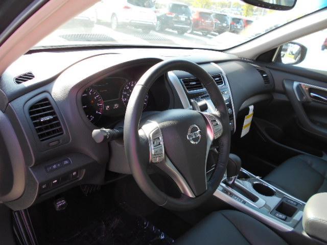 Nissan Altima 2013 photo 4